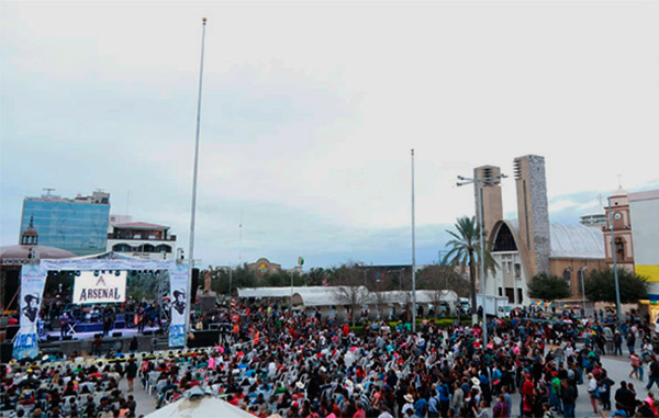 Rinde Gobierno de Reynosa Homenaje a Cornelio Reyna 2 3 21