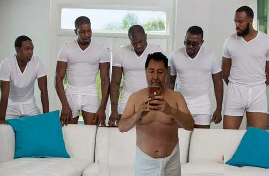 Fernández Noroña sube foto en toalla y desata memes 2 4 1