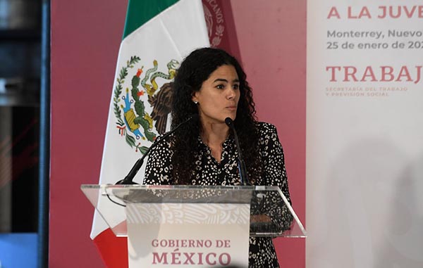 Gobierno federal aumenta apoyo económico a estudiantes 4 83090084 176604357031479 297880257132756992 n