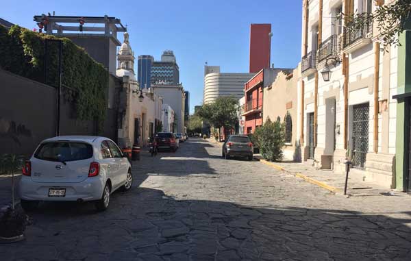 Calle-Abasolo