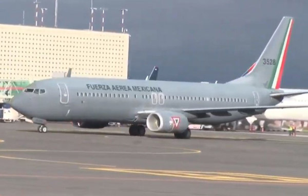 Vuelo que trajo restos de José José costó 1.2 mdp