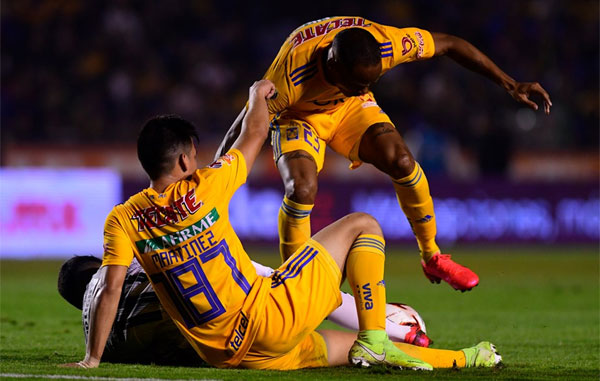 Tigres retoman senda del triunfo al vencer al Atlas 2-1 2 TIGRES 2
