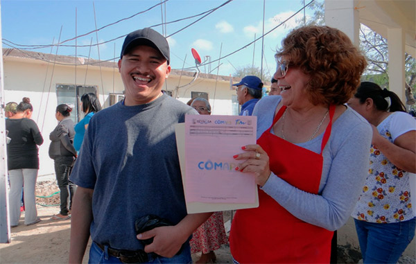 Se regularizan con COMAPA familias de Actrices Mexicanas 2 comapa2