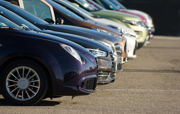 Venta de autos tiene la peor caída en 10 años