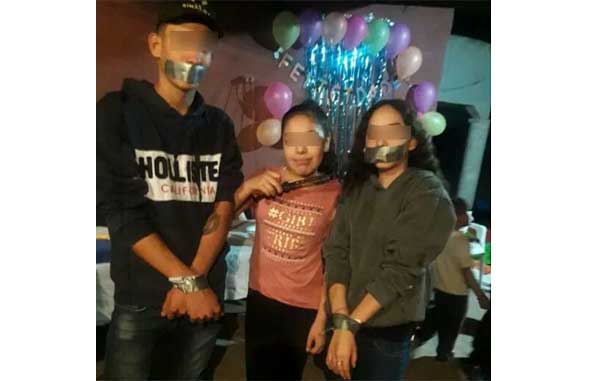 Con fiesta de 'sicaria' niña festeja su cumpleaños (FOTOS) 3 pen