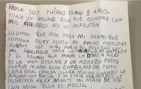 Niño desea que su mamá con cáncer conozca a Ricky Martin 1 1 29