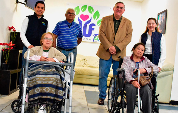 Entrega DIF Reynosa más apoyo a familias 2 3 10
