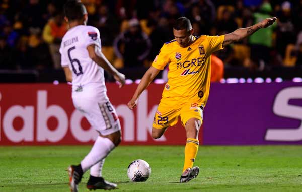 Nahuel Guzmán salva a Tigres de quedar eliminado 6 tigres8