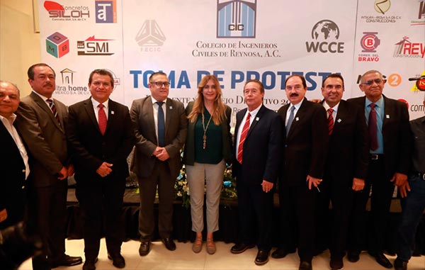 Reconocen al Gobierno de Reynosa Colegios, Cámaras y Asociaciones de Tamaulipas 1 2 3