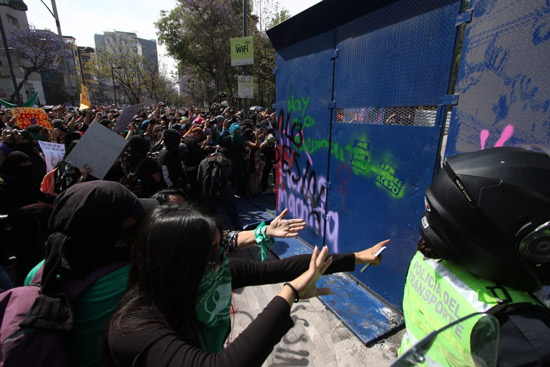 Tristeza y dolor en la marcha (FOTOS) 12 5 2