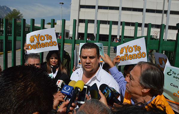 Protestan madres de niños con cáncer en la Clínica 25 2 88194186 187432269227691 2266481008335388672 n