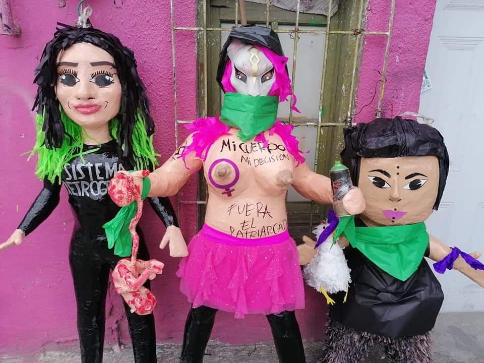 Mujeres sí trabajan y elaboran piñatas en Reynosa 1 89227349 573170116608673 5375039360628424704 n