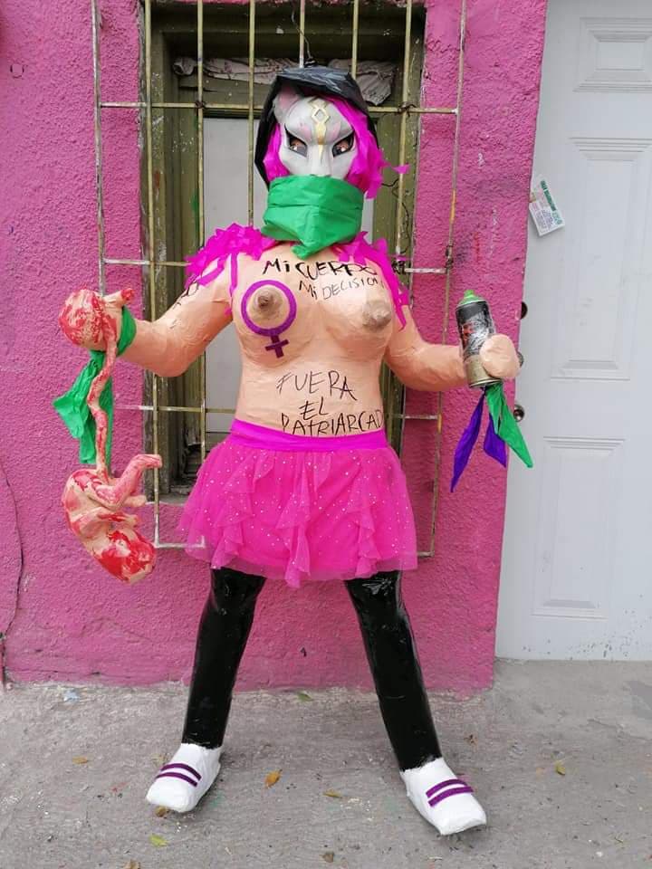 Mujeres sí trabajan y elaboran piñatas en Reynosa 2 89376551 1038410319858033 4488797769909141504 n