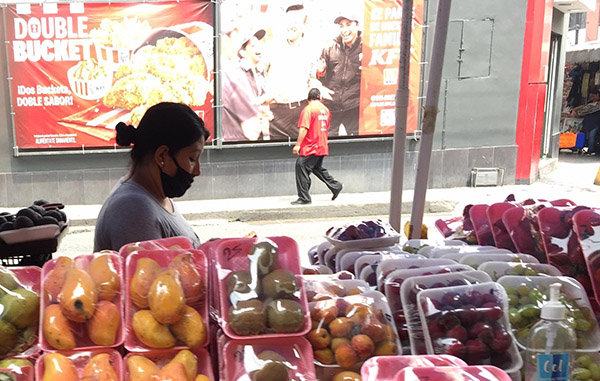Mercado rodante Mesón Estrella ignora la pandemia 6 91007563 2503171569997457 6890865612969476096 n