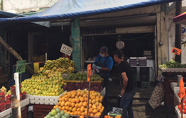 Mercado rodante Mesón Estrella ignora la pandemia 2 91416216 261452551529591 2689255031785390080 n
