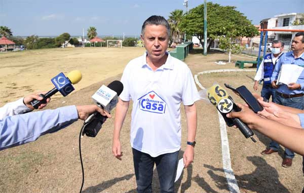 CHUCHO-NADER