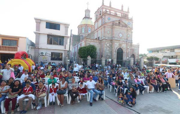 Disfrutan maderenses del Día de la Familia 1 MADERO 2 1