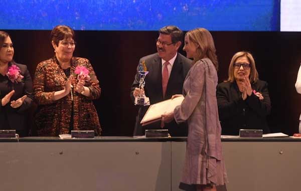 Otorga UANL reconocimiento Flama, Vida y Mujer 2020 2 UANL 3