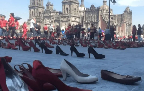 Zapatos-y-calcetas