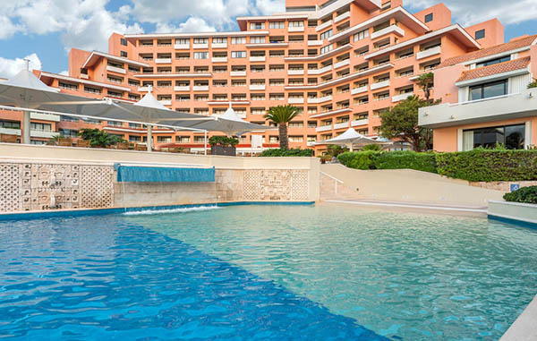 cancun-omni-cancun-hotel-beach-2