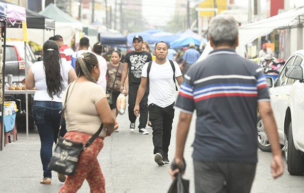 Se les pasó el susto y regresan a las calles de Monterrey 8 92330650 551177529140687 5467725948877012992 n