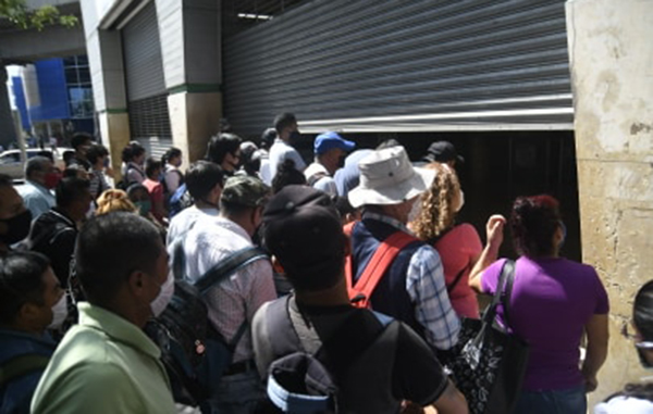 Tumultos y descontento en apertura del Metro 7 95070417 259669511885699 2620653297282842624 n