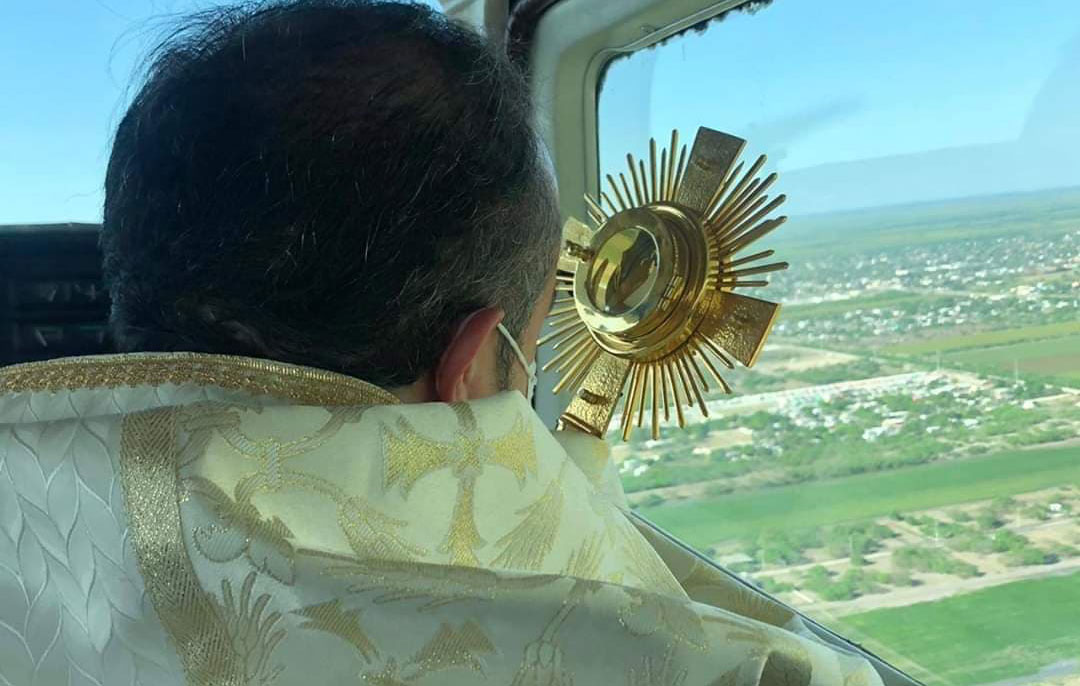 Bendicen a Valle Hermoso desde el cielo 1 bra