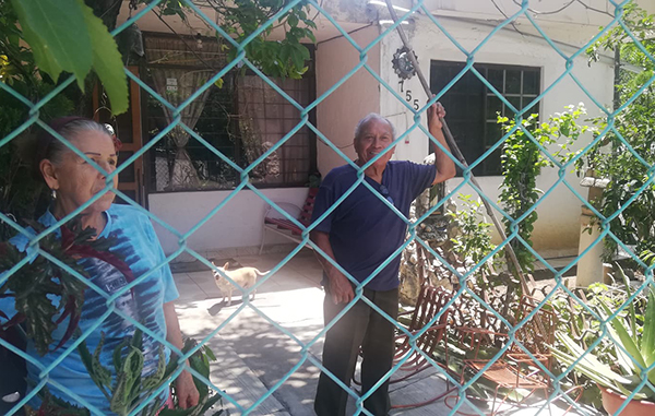 ¡‘Que Dios los cuide’!, piden vecinos del asilo 1 96712298 2639085763035506 6936708290000715776 n