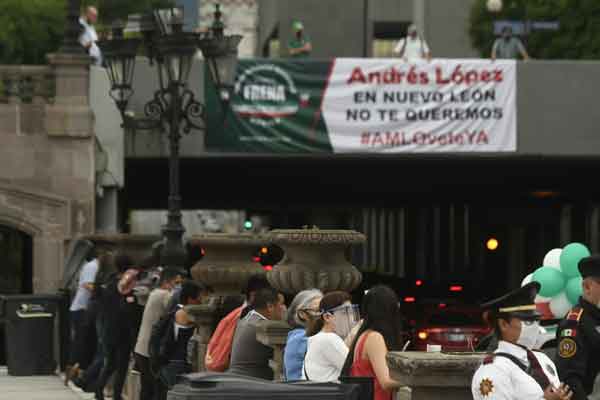Regios se suman a las protestas anti-AMLO 2 AntiAMLO 3