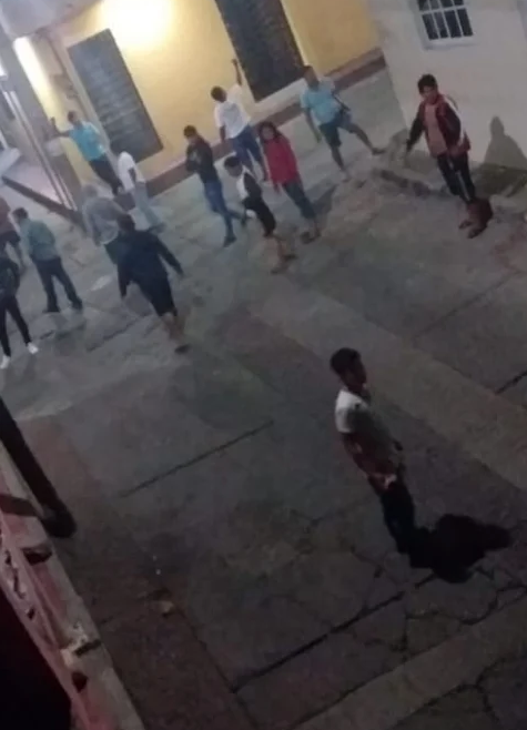Acusan a alcalde de ‘envenenar’ a la gente con drones en Chiapas (VIDEO) 1 Captura de pantalla 2020 05 28 a las 11.17.00 a.m.