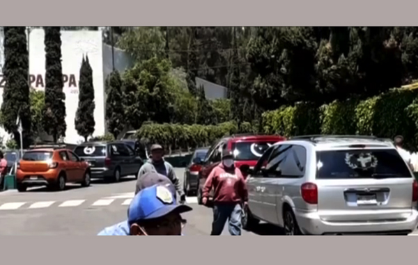 Carrozas hacen fila para cremar cuerpos en Iztapalapa 1 Crematorio 3