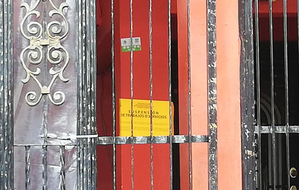 Por brote de Covid-19 llevan a hospitales a residentes de asilo 5 anun