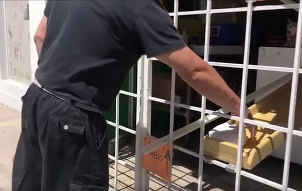 Implementan rampas para vender tortillas con sana distancia (VIDEO) 3 cli