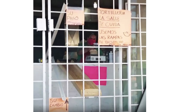 Implementan rampas para vender tortillas con sana distancia (VIDEO) 2 sist