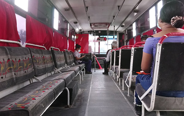 Restricciones en transporte deja poca afluencia 2 106397692 256570492306187 6111053186092898458 n