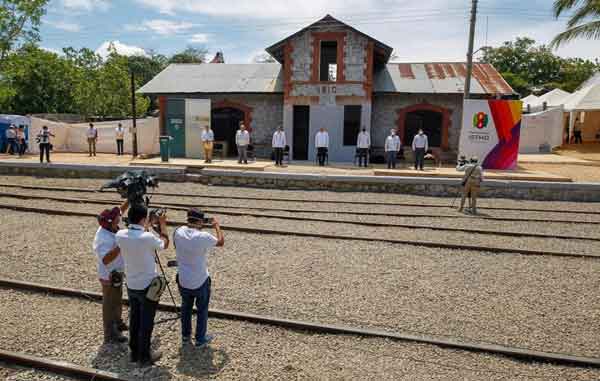 AMLO-Tren