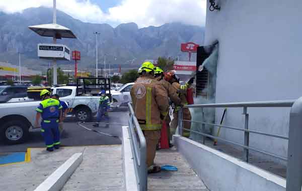 Incendio-Banamex-Santa-Cata