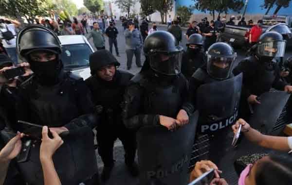 POLICIA