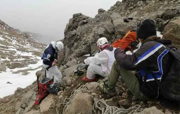 Recuperan rescatistas cuerpo de alpinista en el Iztaccíhuatl 1 RESCATISTAS 2