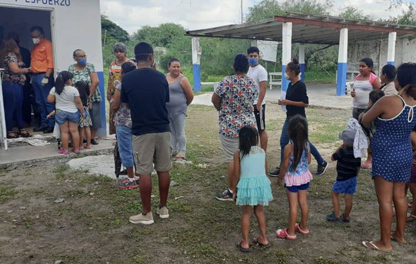 Rigo Ramos pone en funcionamiento Dispensario Médico en Unidad y Esfuerzo 1 rigo2