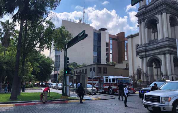 Se incendia Subsecretaría de Ingresos del estado 1 sin