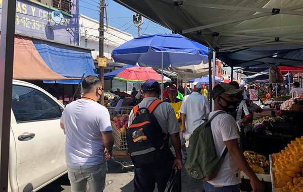 No hacen caso en Monterrey; salen pese prohibición 1 106464151 653651521855785 782965545882320102 n