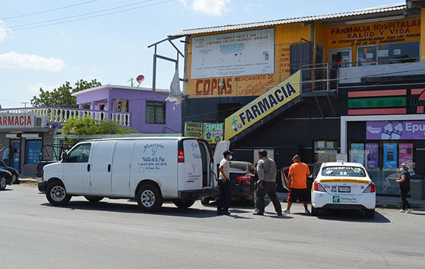 En Infra hacen fila para conseguir tanques de oxígeno 2 107098201 608397863123135 8550060310956969726 n