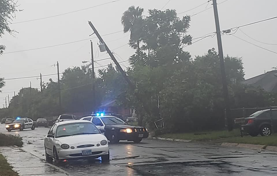 Tornado provoca daños en Brownsville, Texas (FOTOS) 1 108995898 1246888638982707 6433764528260630085 n