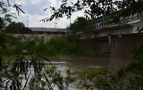 Ordenan evacuar la margen del Río Bravo 2 116110052 613525102917126 3237366772297008236 n