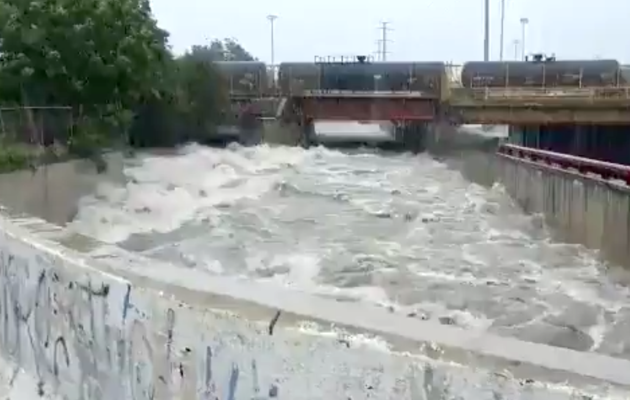 Llega ‘Hanna’ a Monterrey; provoca caos e inundaciones 3 Captura de pantalla 2020 07 26 a las 1.46.35 p. m.
