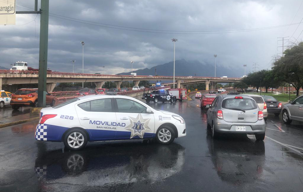 Llega ‘Hanna’ a Monterrey; provoca caos e inundaciones 1 Ed31hpbXsAAAoGf