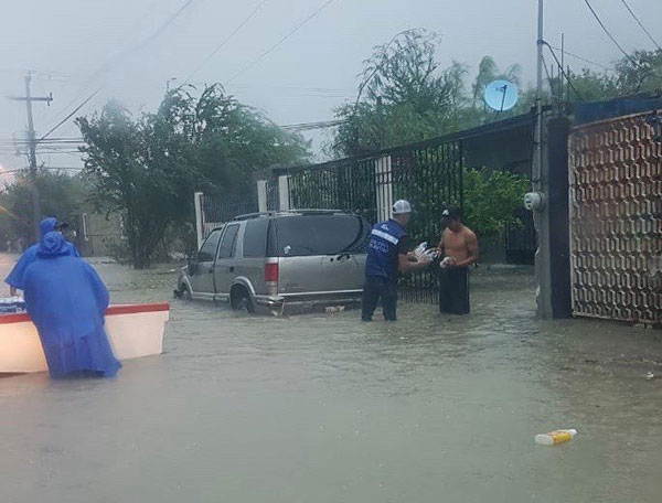 Se desborda laguna La Escondida 2 LaLaguna 4