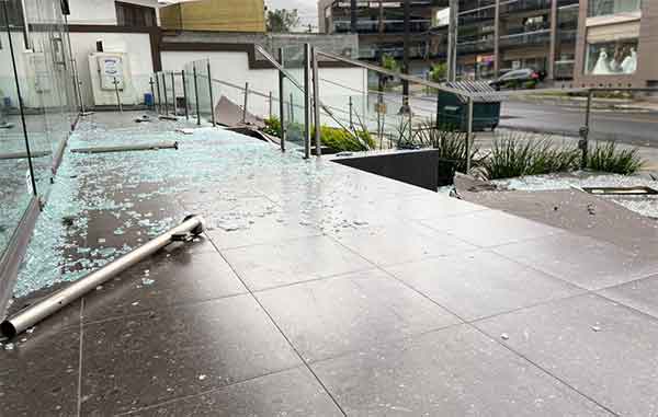 Llegan vientos de 'Hanna' a Monterrey con ráfagas de 80 km/hr 1 MONTERREY 5