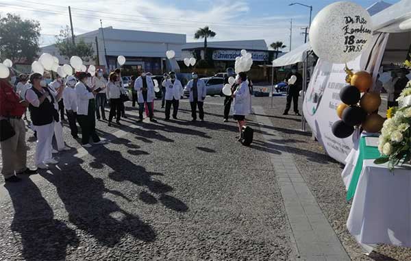 Con mariachi homenajean al doctor Rito, víctima del Covid-19 (VIDEO) 4 RITO 4